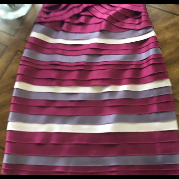 BCBG Halter Bodycon Dress size 4 - Picture 4 of 6